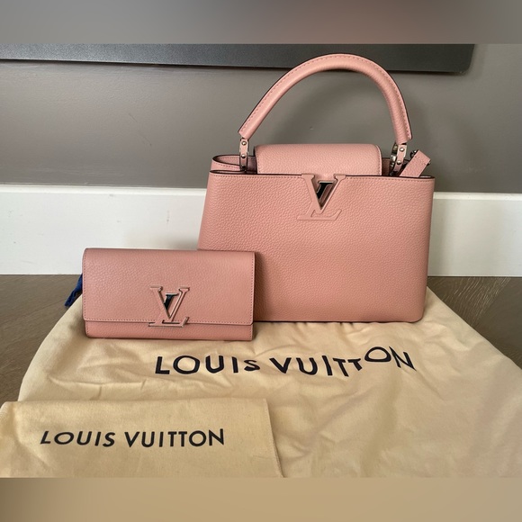 Authentic LV Handbag and wallet matching set. - Picture 1 of 7